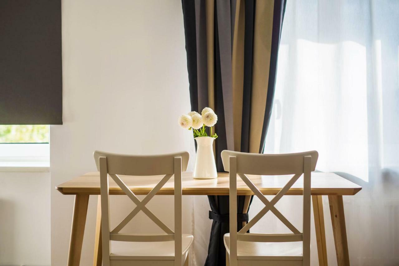 Sunshine Apartment Liepāja Eksteriør billede